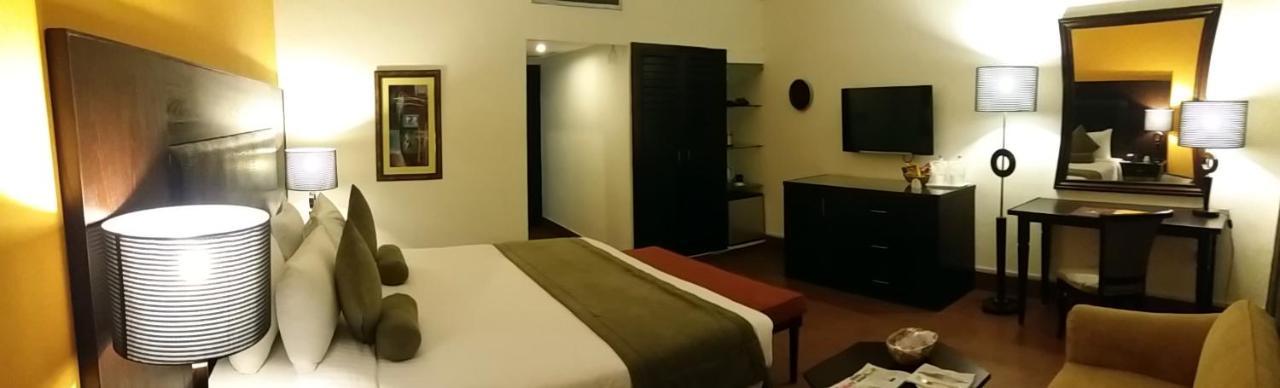 Smart Hotel لاهور المظهر الخارجي الصورة