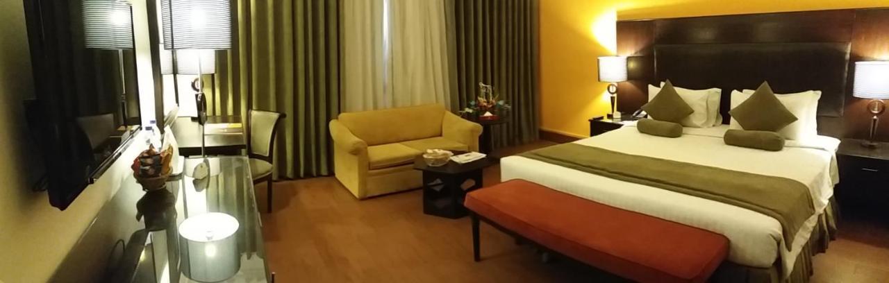 Smart Hotel لاهور المظهر الخارجي الصورة